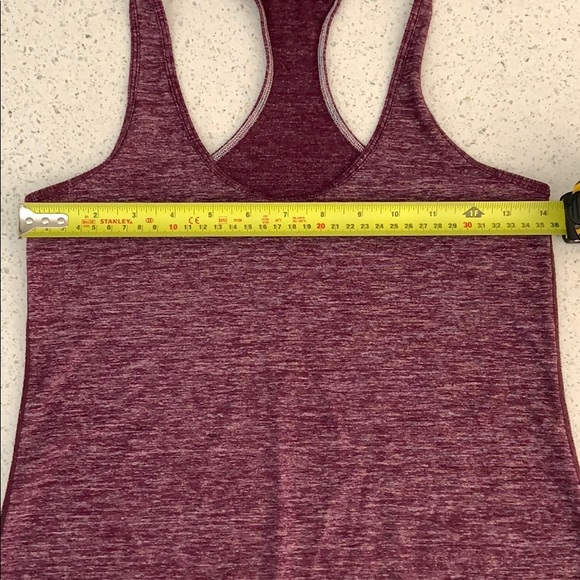 Lululemon Activewear Tank Top - Picture 5 of 5